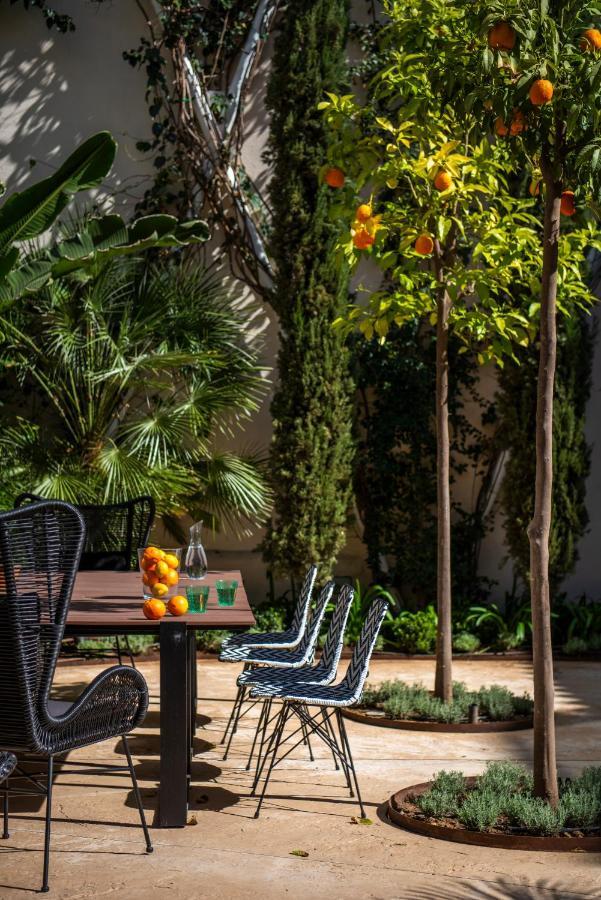 Pajaro Rebelde Bed & Breakfast Sevilla Exterior foto