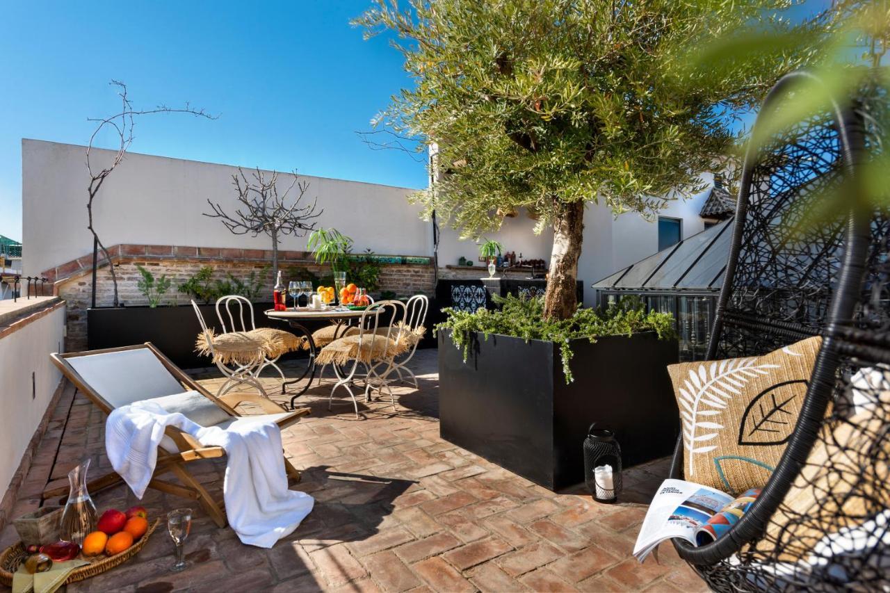 Pajaro Rebelde Bed & Breakfast Sevilla Exterior foto