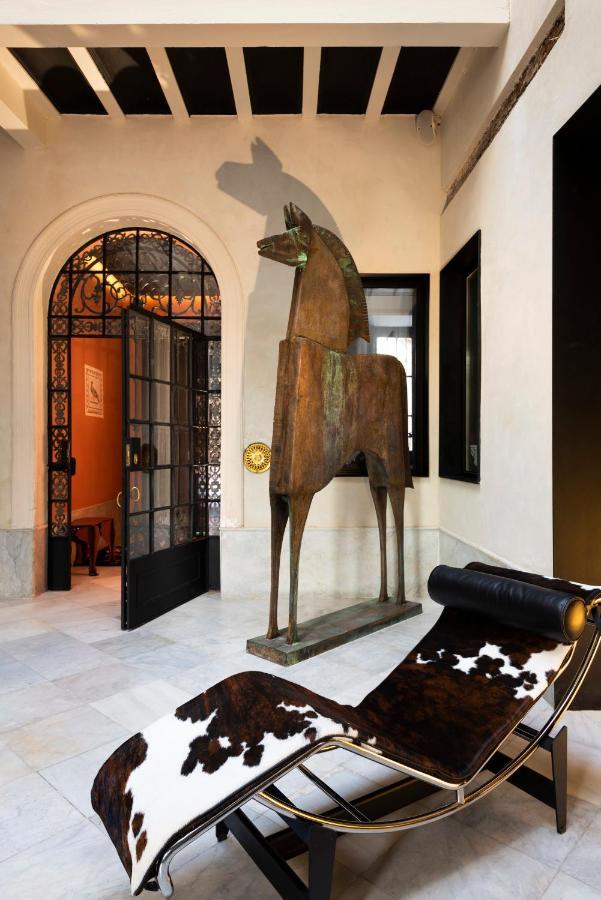 Pajaro Rebelde Bed & Breakfast Sevilla Exterior foto